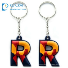 Großverkauf der Fabrik beliebtes Design benutzerdefinierter weicher PVC-Gummi-Alphabet-Buchstabe R-Schlüsselanhänger mit individuellem Logo